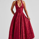 Evelyn | Sleeveless jacquard maxi dress with halter neckline