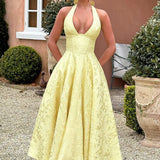 Evelyn | Sleeveless jacquard maxi dress with halter neckline