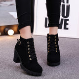 Harriet | Cross-strap ankle boots with modern edge