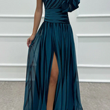 Delilah | One-shoulder maxi dress with subtle stripe detailing