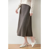 Freya | Merino wool A-line midi skirt with elastic waistband