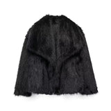 Macy | Luxurious Faux Fur Jacket – Stylish, Snuggly and Timeless
