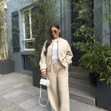Lia | Comfortable Set