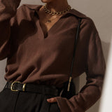Imogen | Knitted Sweater with Elegant Collar