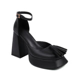 Isla | Pump Heels with Timeless Check Design