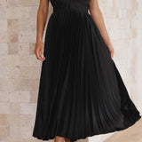 Aria | Chic Pleated Maxi Dress with Flowing Silhouette