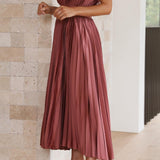 Aria | Chic Pleated Maxi Dress with Flowing Silhouette