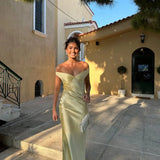 Odessa | Off-Shoulder Maxi Evening Dress with Clutch